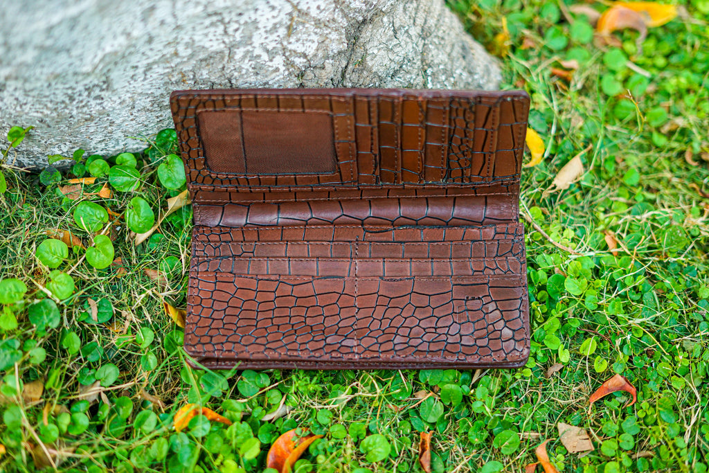 Dark Brown Crocodile Pattern Wallet